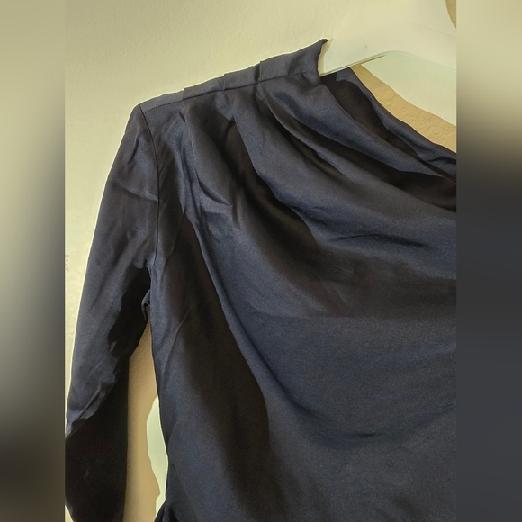 A.L.C.NEW A.L.C Blouse Jamie Midnight Blue Asymmetrical Long Sleev size 00 - Picture 9 of 12